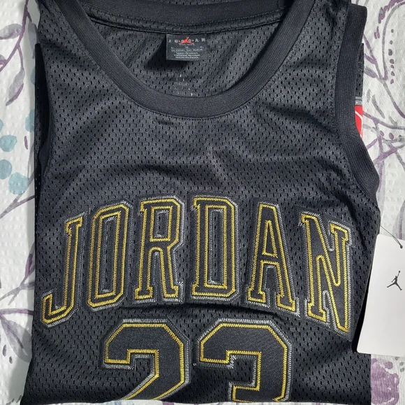 JORDAN Jersey, Authentic, Boys LARGE, Black/Gold, #23 - Picture 7 of 7